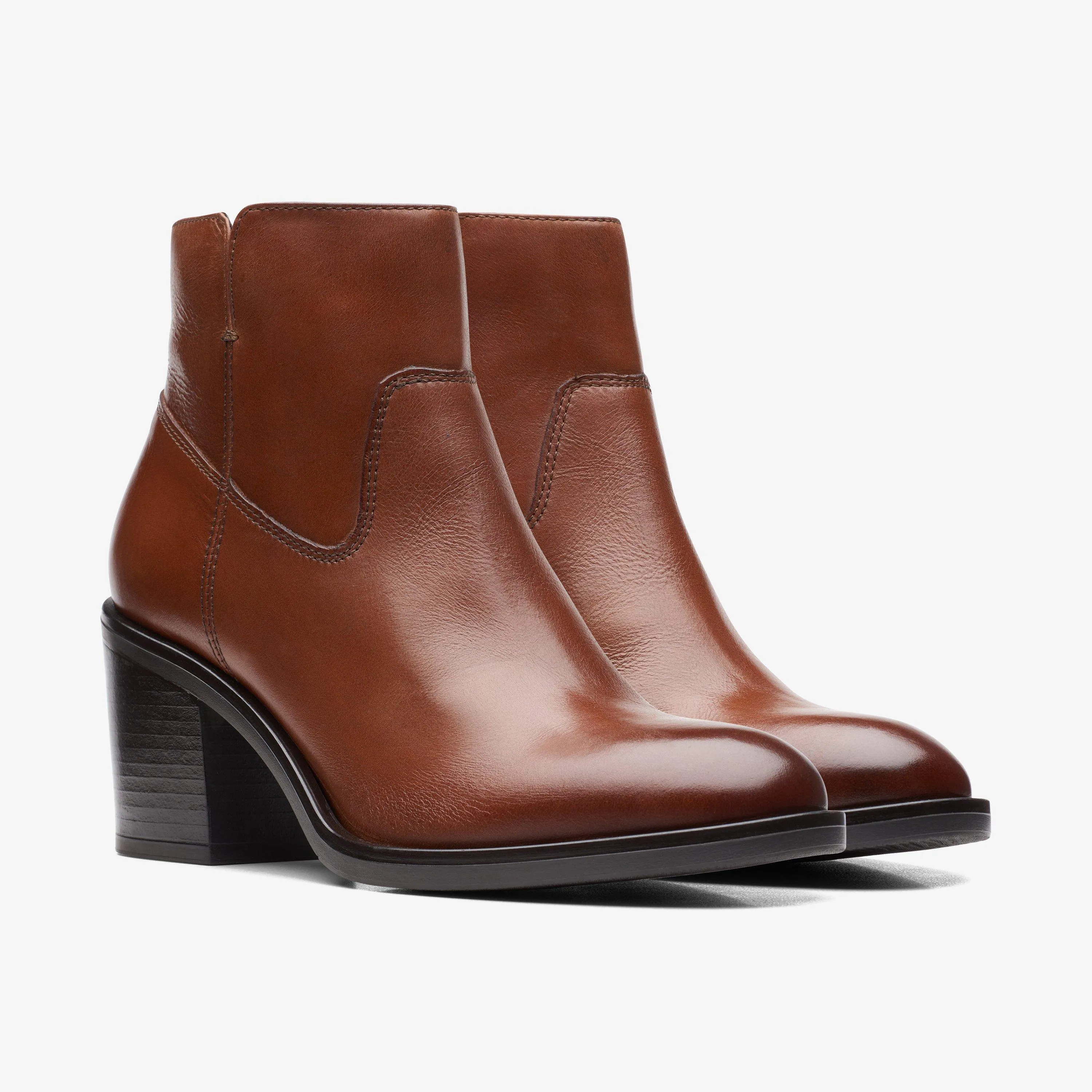 Clarks Women's Valvestino Lo Brown Leather 26171834