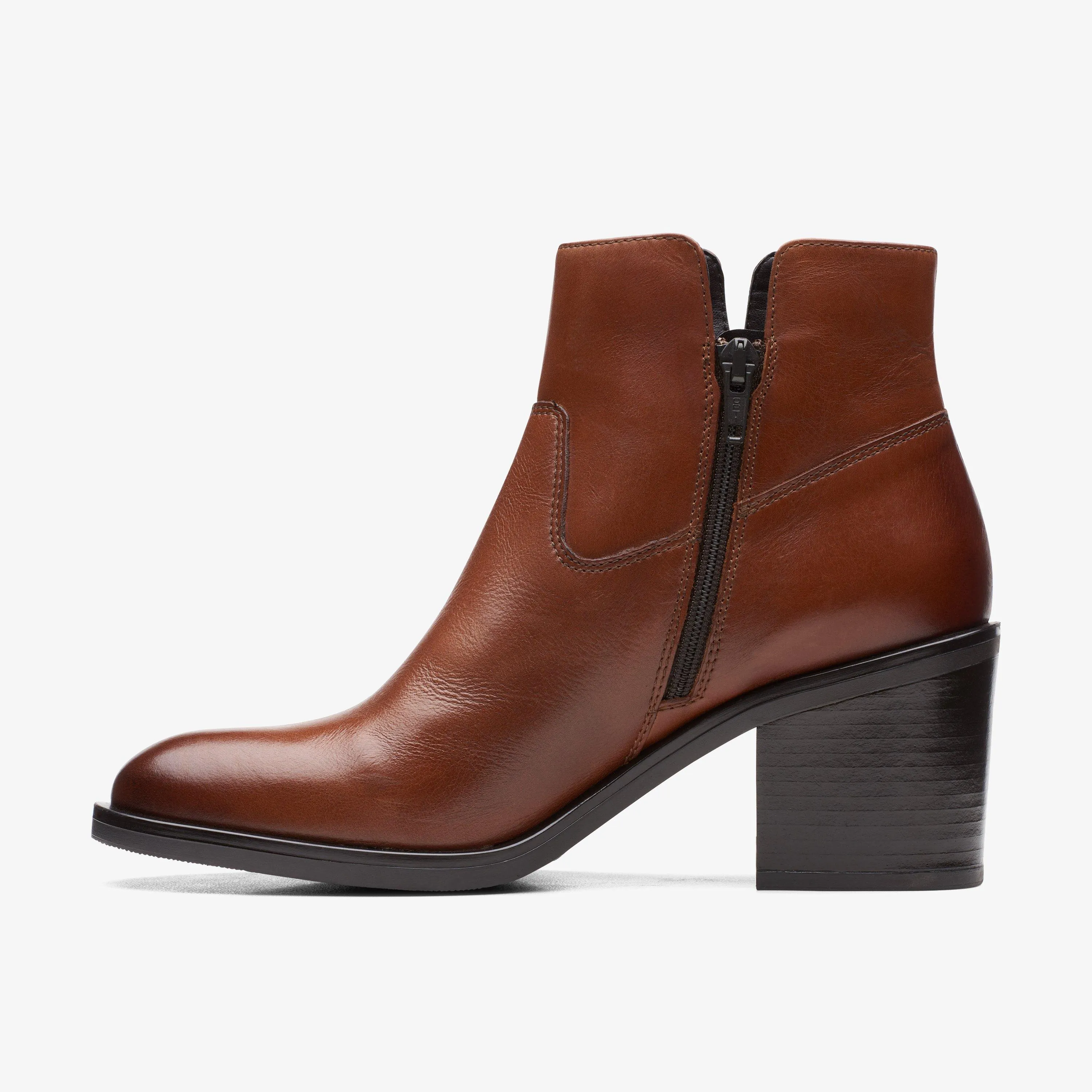 Clarks Women's Valvestino Lo Brown Leather 26171834
