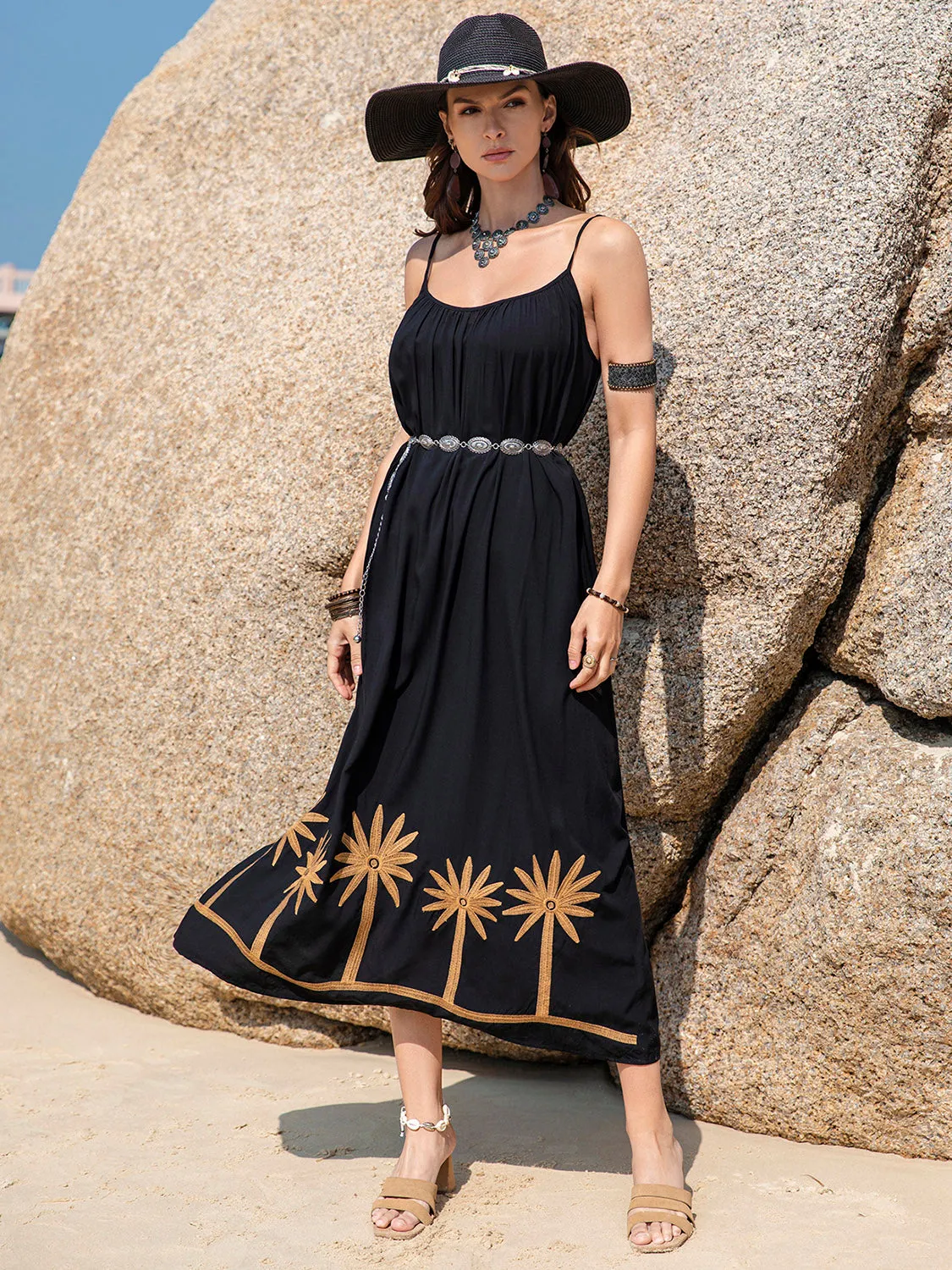 Embroidered Scoop Neck Midi Dress in Black
