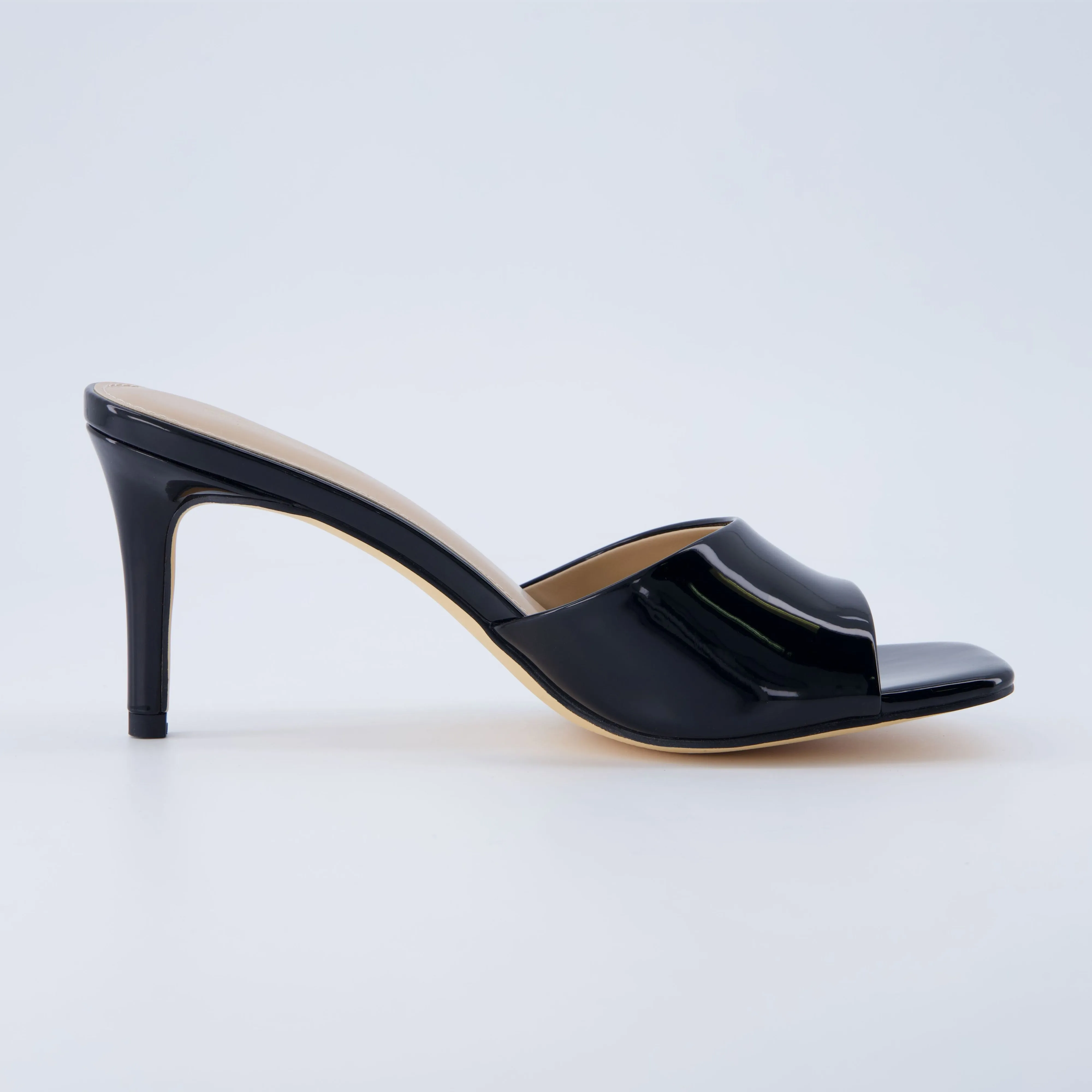 Evie One Band Dress Heel