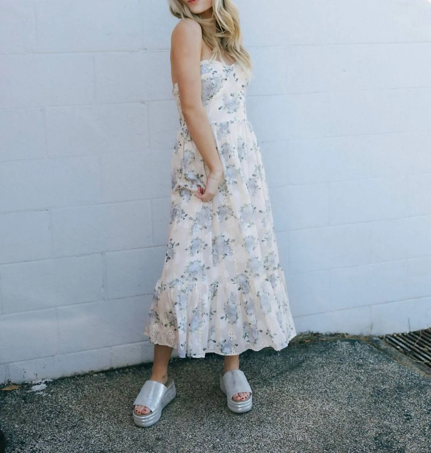 Lace Strapless Dress In Blush/lavender