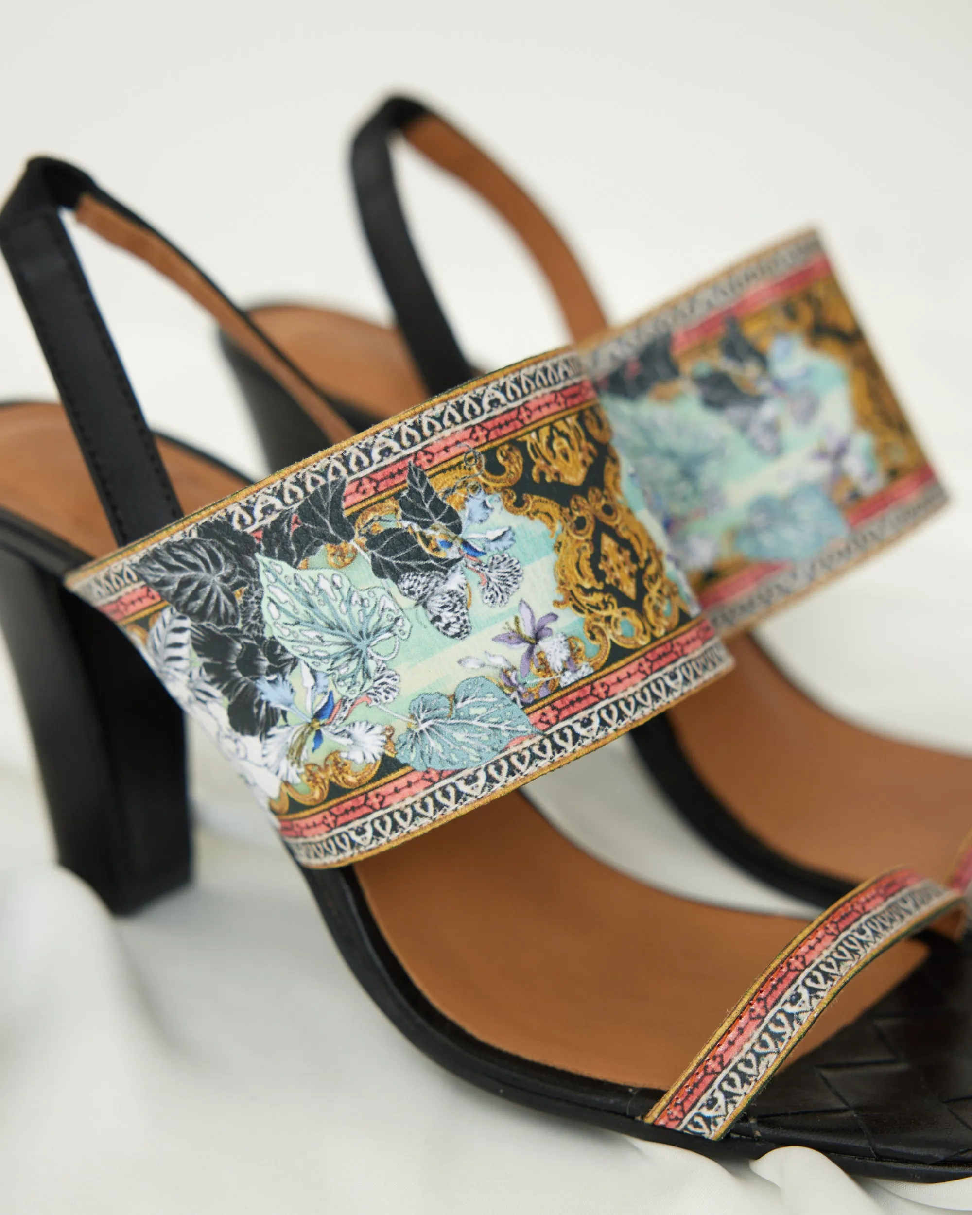 Love in Portofino (Maldives) - Heels : Aqua/Lime