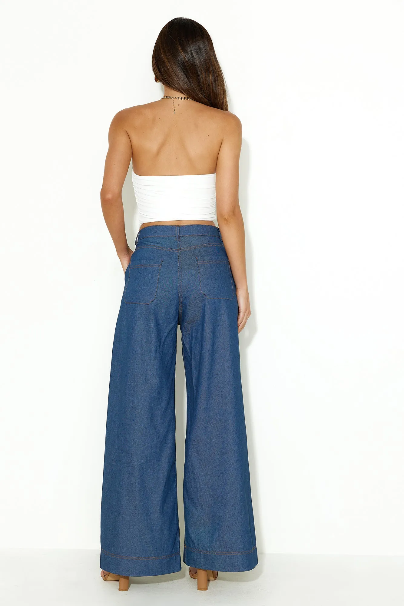 Lover In Her Eyes Crop Top White