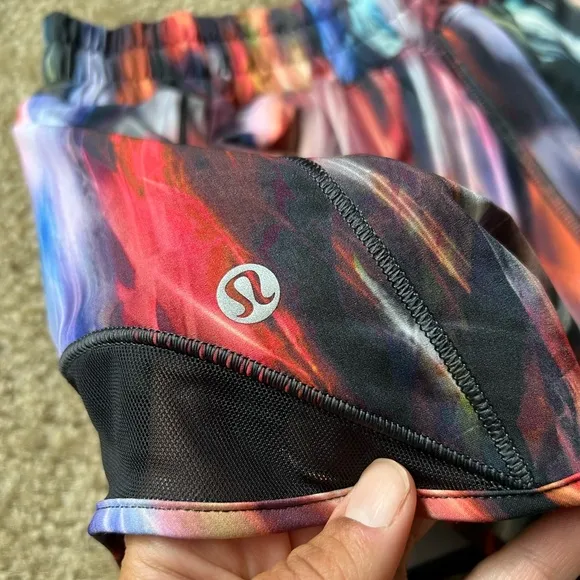 LULULEMON HOTTY HOT 2.5 LIMITED EDITION