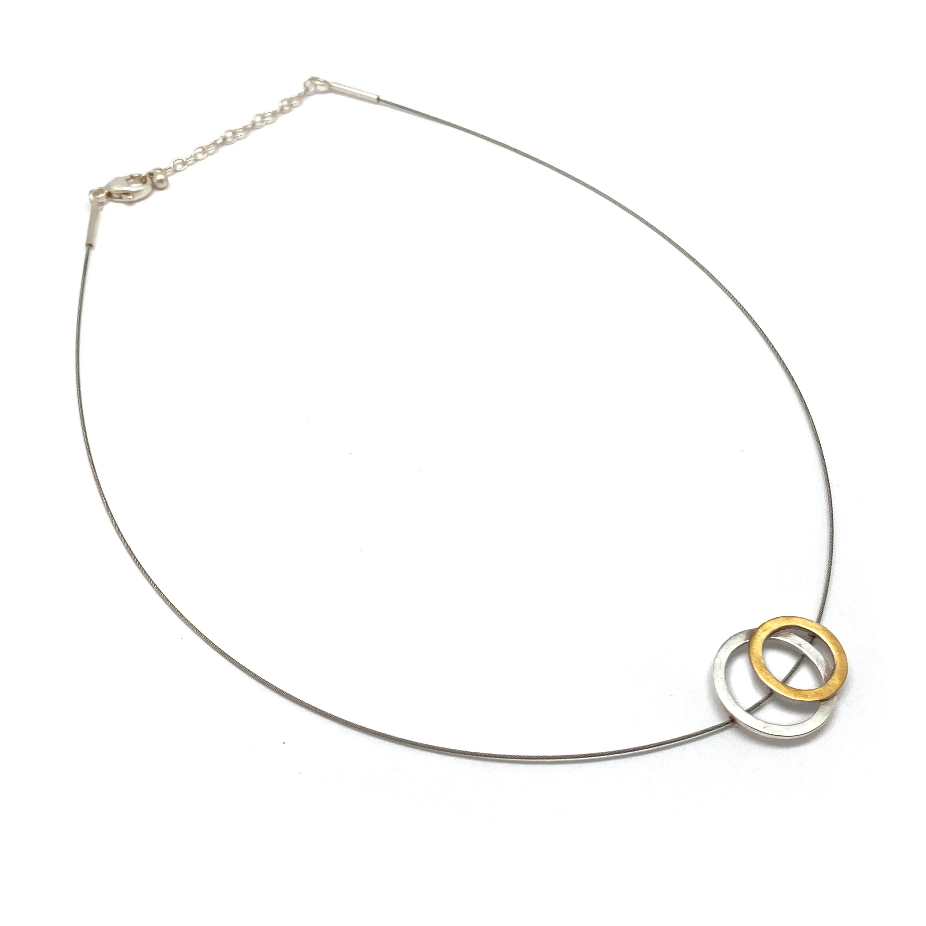 Minimal Mixed Circle Necklace