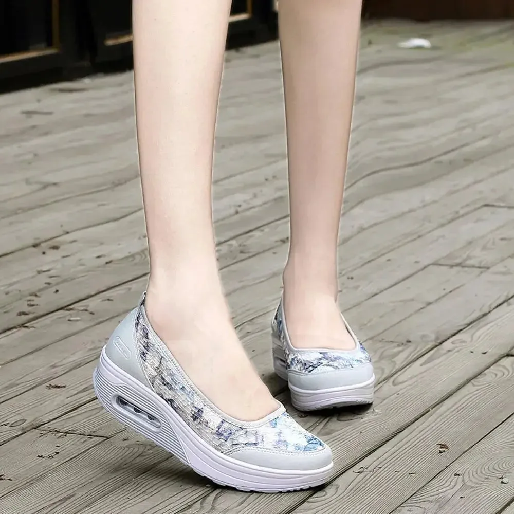 MVVJKE Embroider women lazy shoes shallow platform non-slip moccasins women shoes summer breathable lazy sneakers Zapatillas