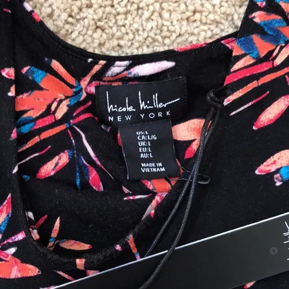 New! Nicole Miller NY large black printed sleeveless dress.