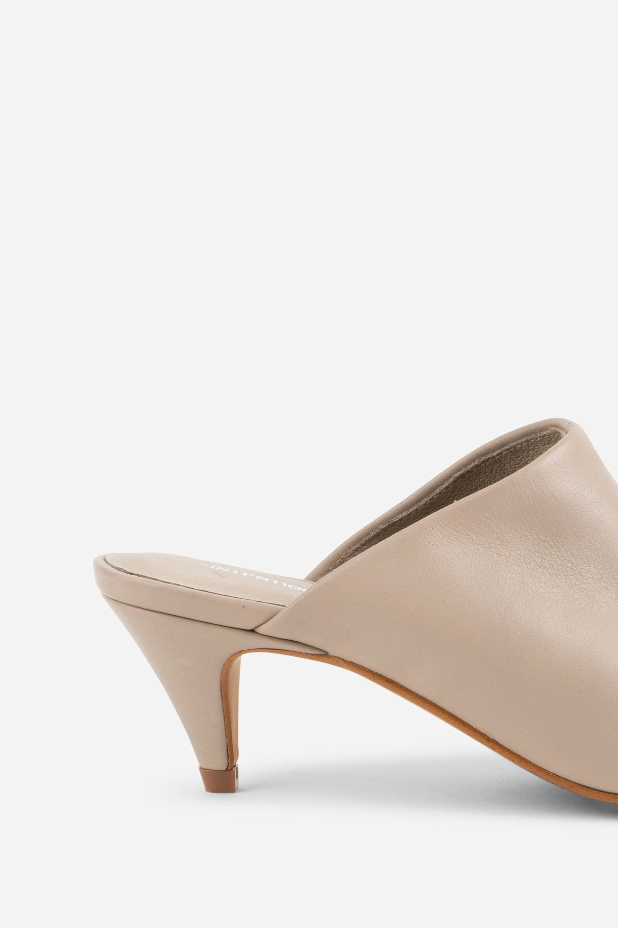 OFFICIALLY HEELED MULE