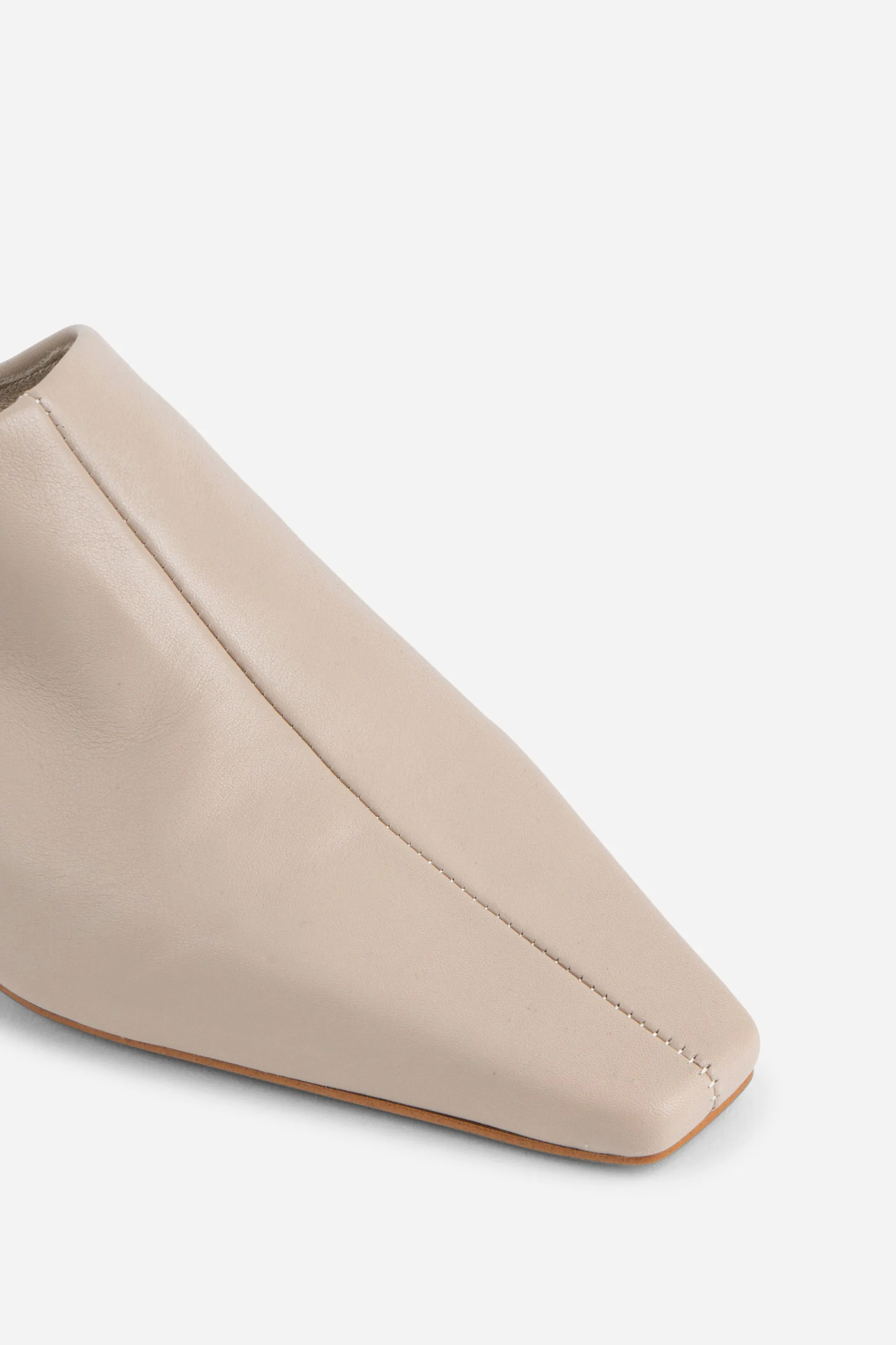 OFFICIALLY HEELED MULE