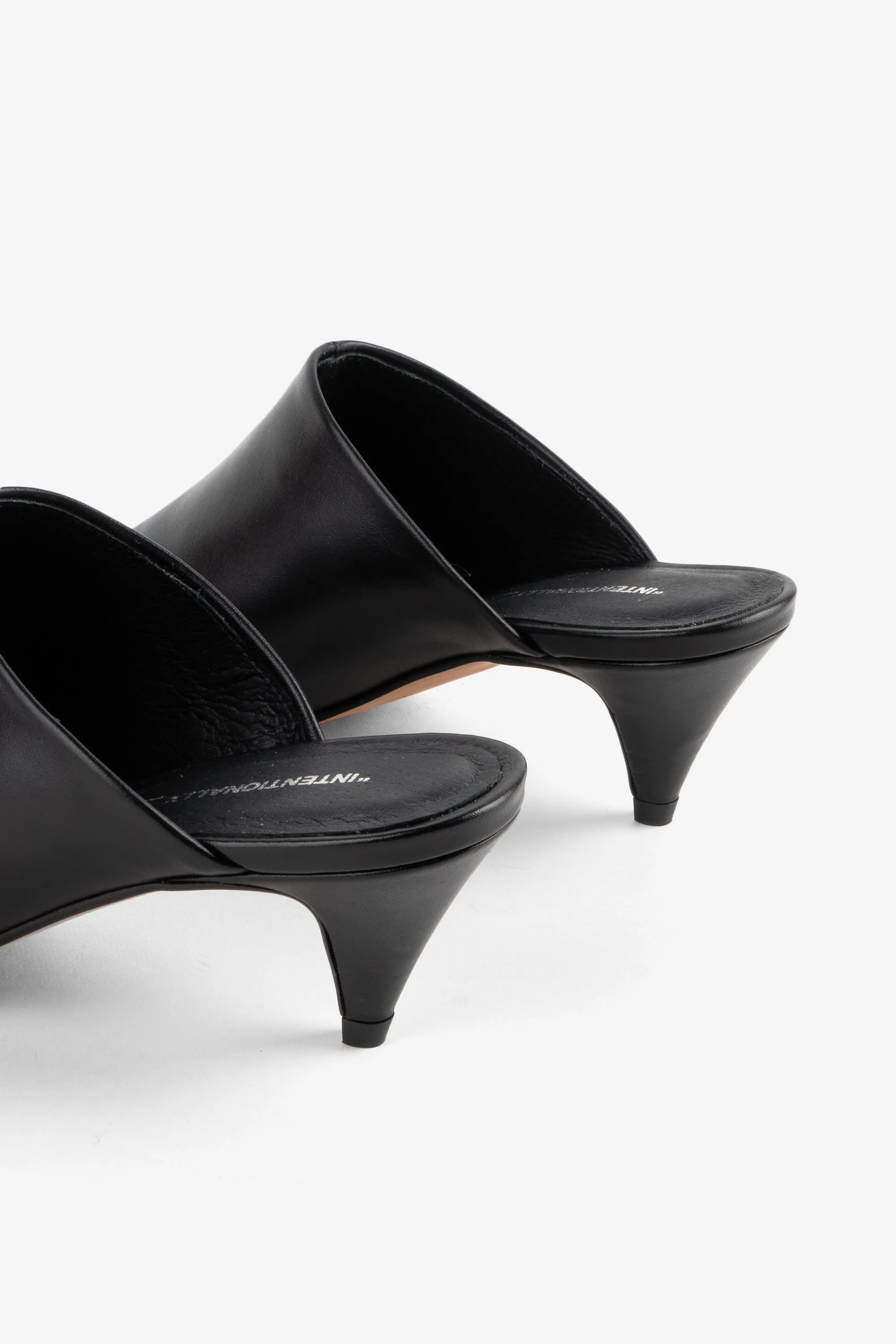 OFFICIALLY HEELED MULE