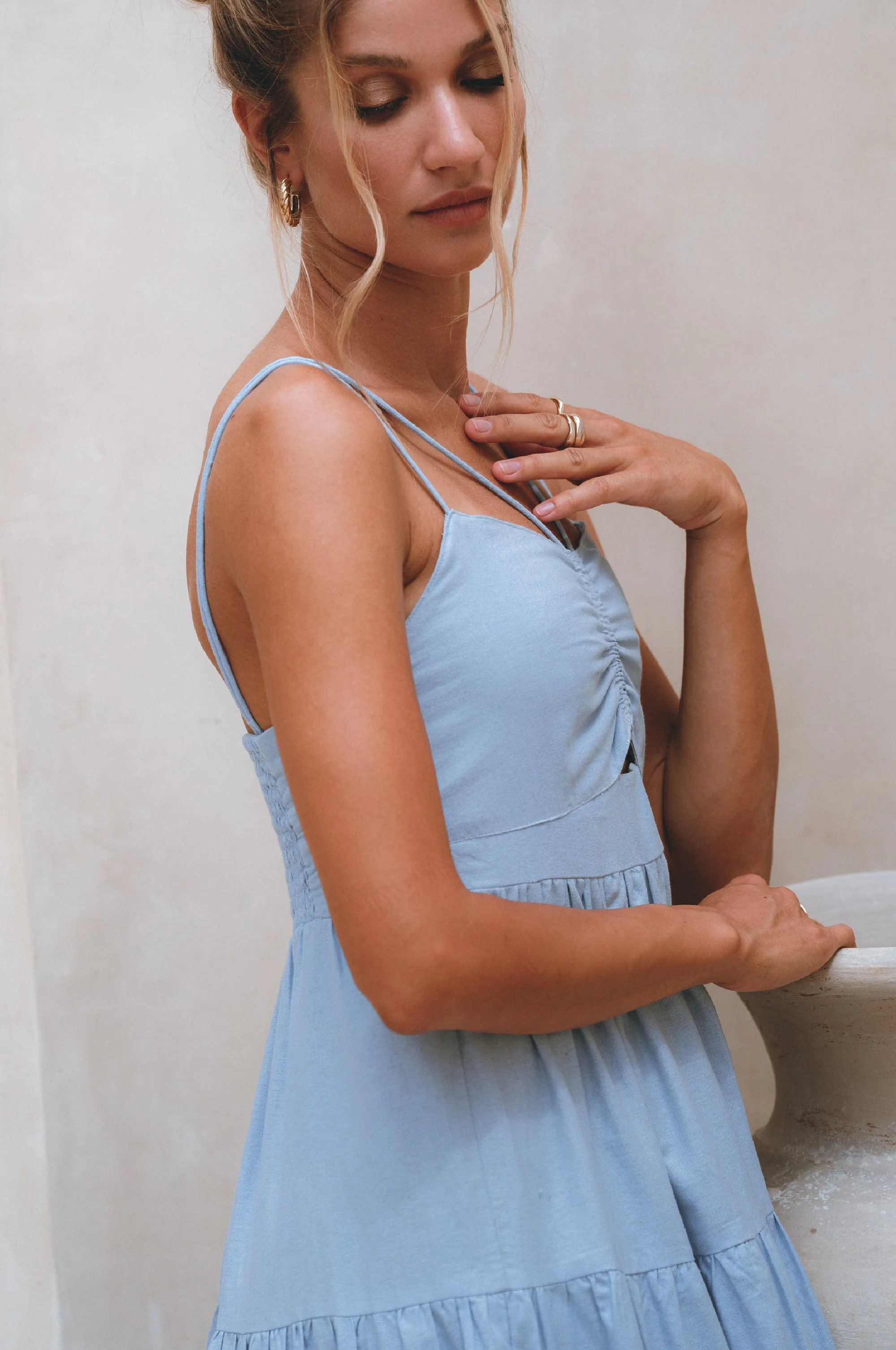 Rafaela Linen Midi Dress – Breathable Organic Elegance