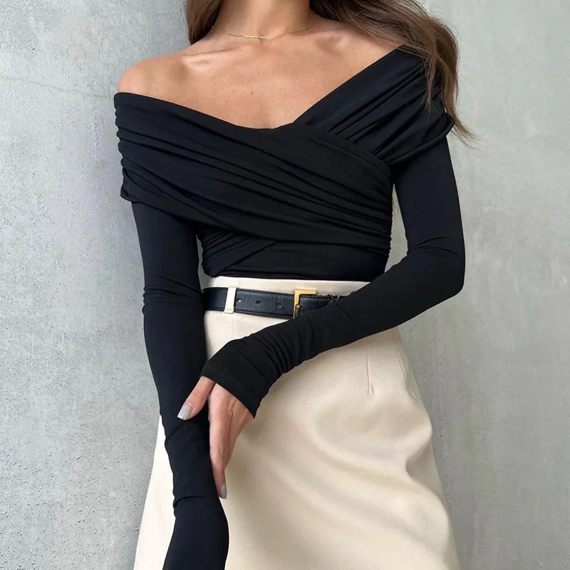 Sophisticated V-Neck Off-Shoulder Cross-Pleated Long-Sleeve T-Shirt for Effortless Elegance