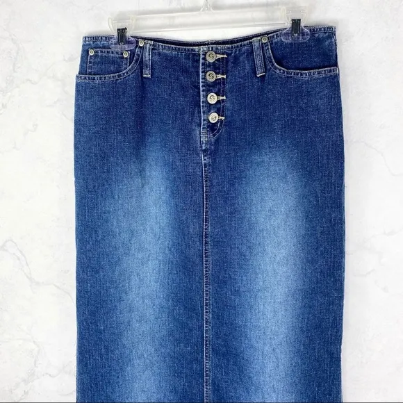 [Squeeze] Classic Denim Maxi Skirt