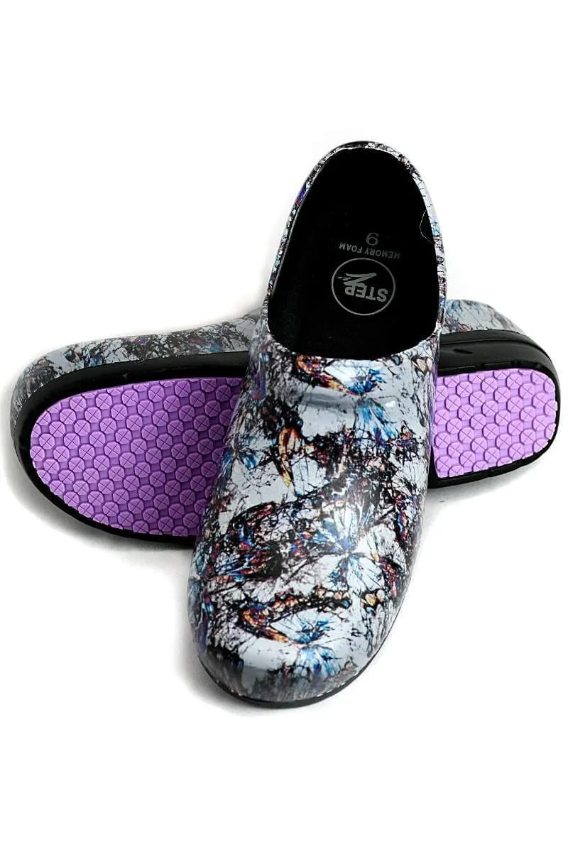 StepZ Women's Slip Resistant Nurse Clogs | Granite Glory