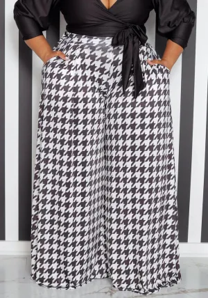 Stylish Plus Size Houndstooth Wide-Leg Pants for Autumn and Winter Elegance