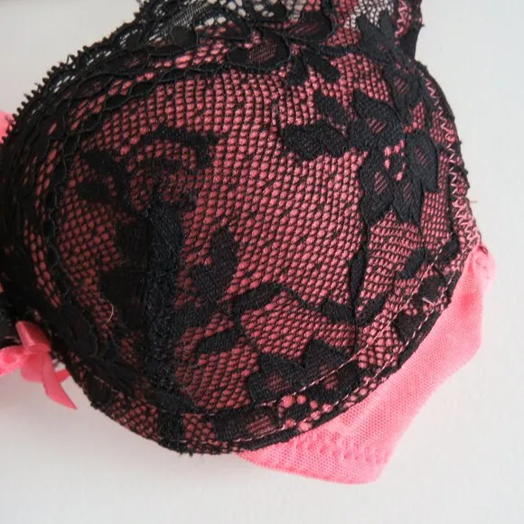 THE LITTLE BRA COMPANY Lucia Floral Lace Push Up Bra Licorice Raspberry 28B NWT