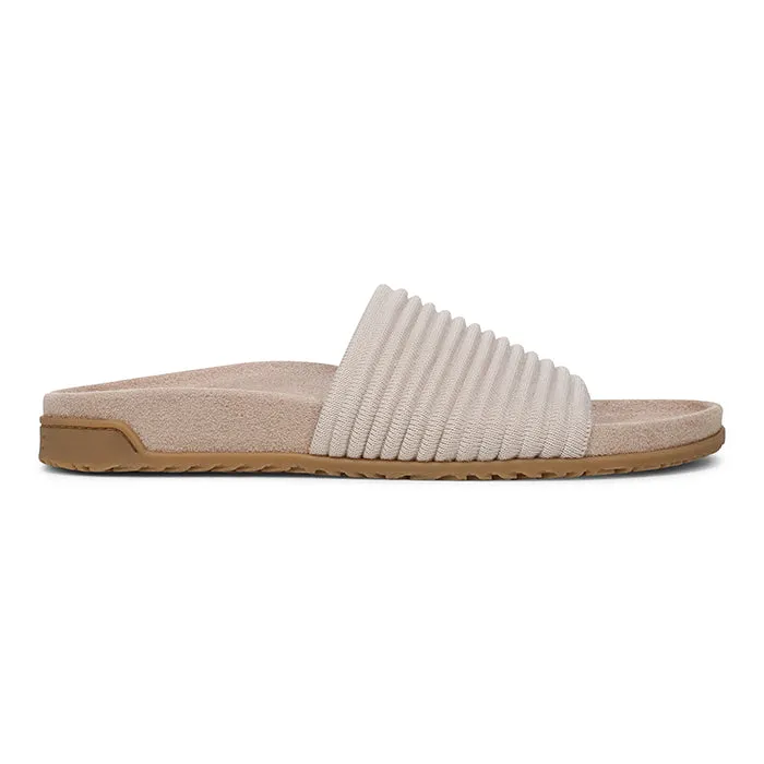 Womens Vionic Evie Compression Knit in Cream